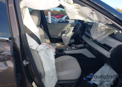 2023 Mitsubishi Outlander Sel 2.5 2Wd/Sel Black Edition 2Wd z USA, uszkodzony, nr VIN JA4J3VA81PZ032128